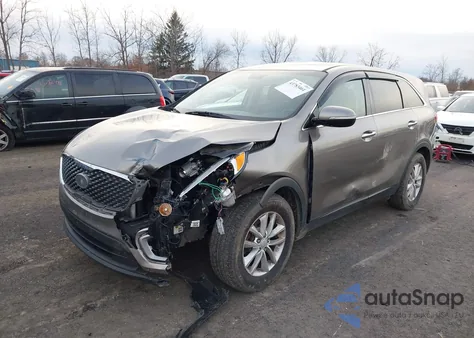 2016 Kia Sorento 2.4L L из США, поврежденный, VIN 5XYPG4A30GG004659